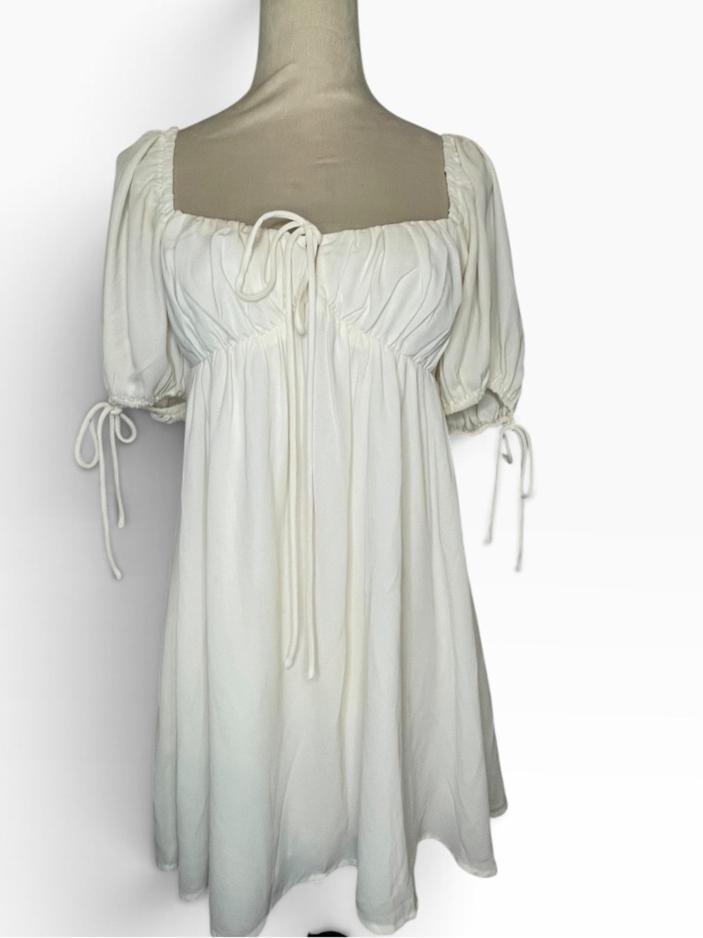 Solaí White Off-the-Shoulder Puff Sleeve Mini Dress - Size S